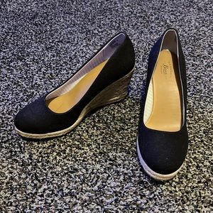 Black and woven bottom heels, size 7